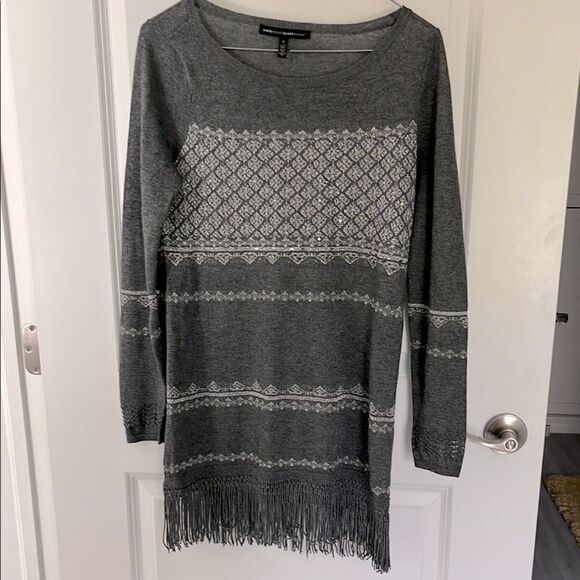 White House Black Market Gray Fringe Sweater Rhinestone & Metallic Accents NWOT - Picture 1 of 11